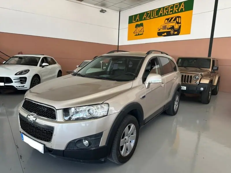 Chevrolet CAPTIVA 2.2VCDI LT FW. Photo 1 of 12