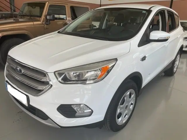 Ford Kuga 2016