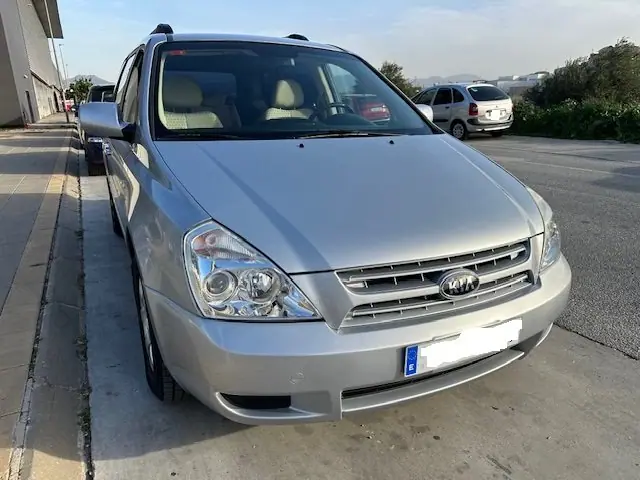 Kia CARNIVAL 2.9 CRDI VGT CONCEPT. Photo 1 of 16