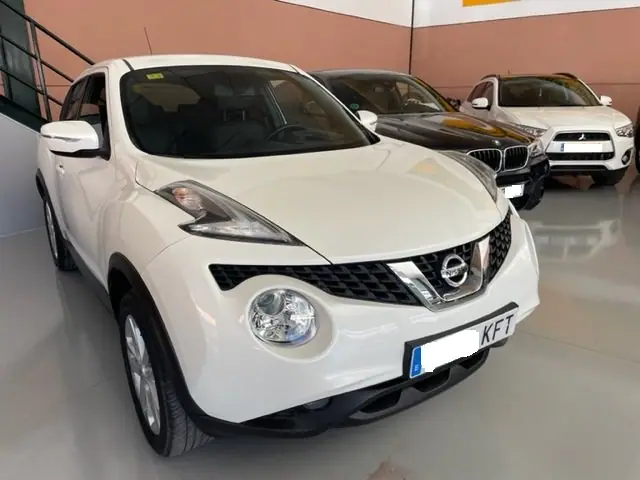 Nissan JUKE 1.6 x-connecta 4x2. Photo 1 of 19