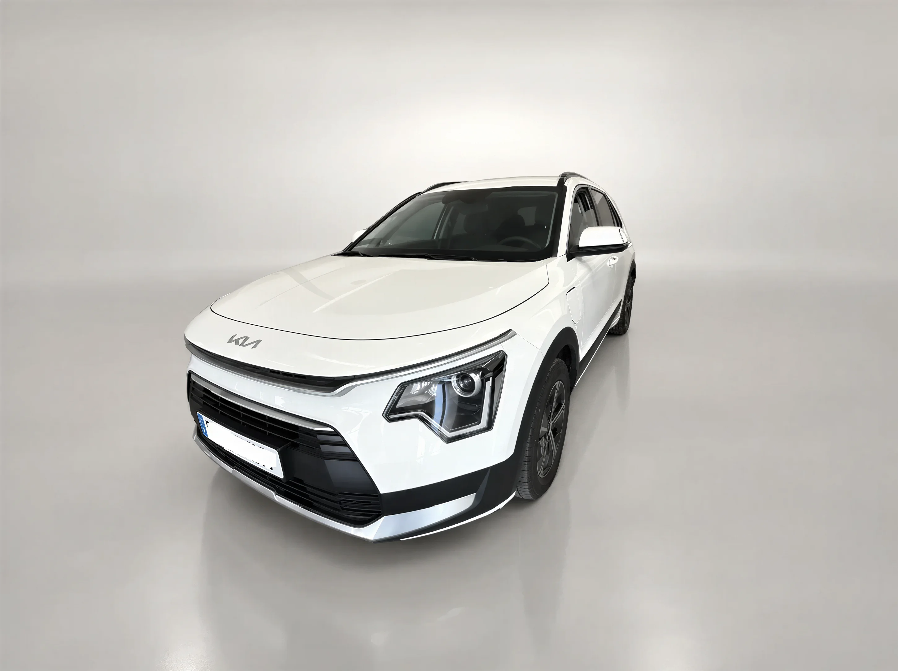 Kia NIRO 1.36 GDI PHEV 135KW EMOTION. Photo 1 of 12