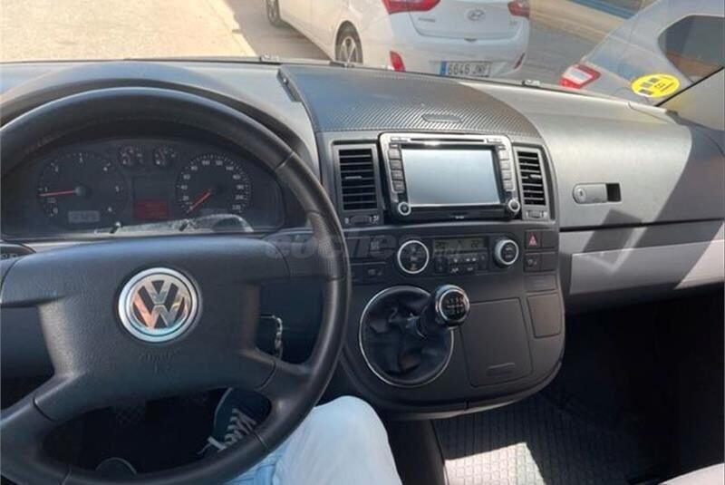 VOLKSWAGEN Multivan 2.5 TDI 130cv Comfortline