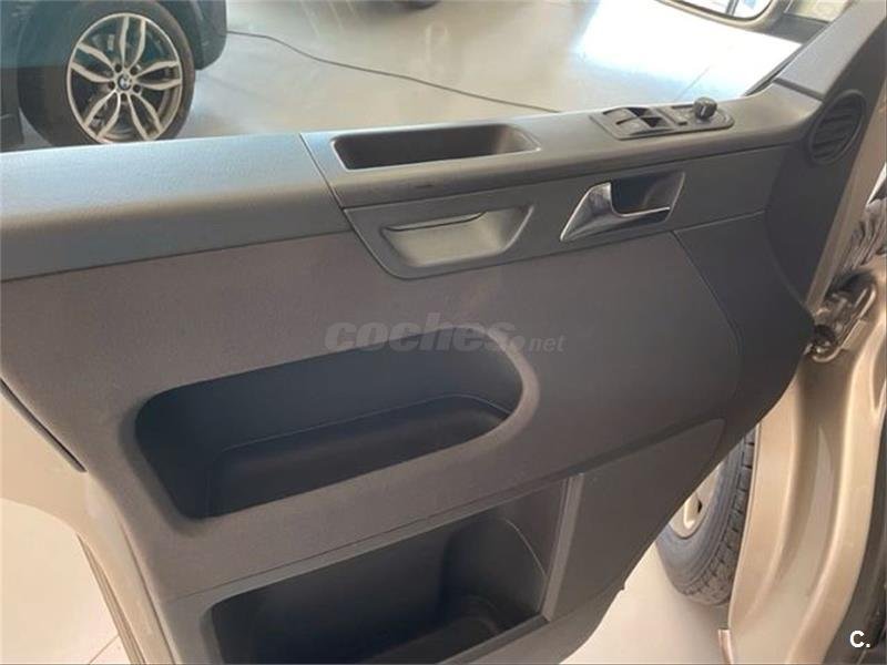 VOLKSWAGEN Multivan 2.5 TDI 130cv Comfortline