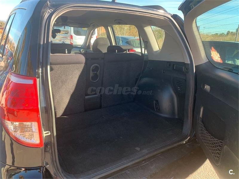 TOYOTA Rav4 2.2 D4D Sol