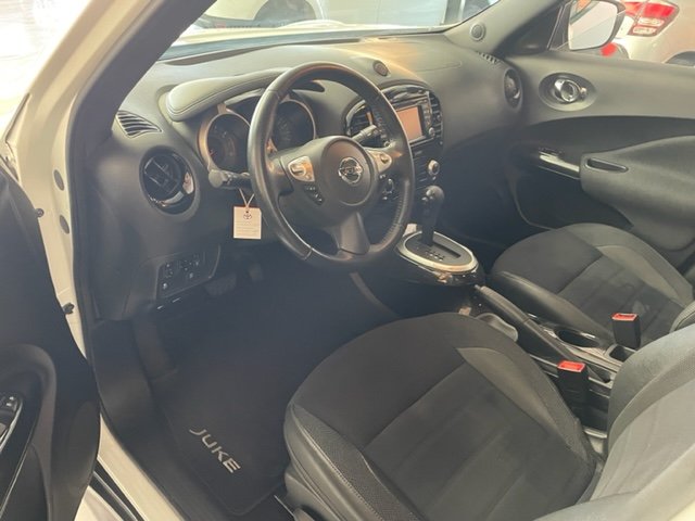 NISSAN JUKE 1.6 x-connecta 4×2