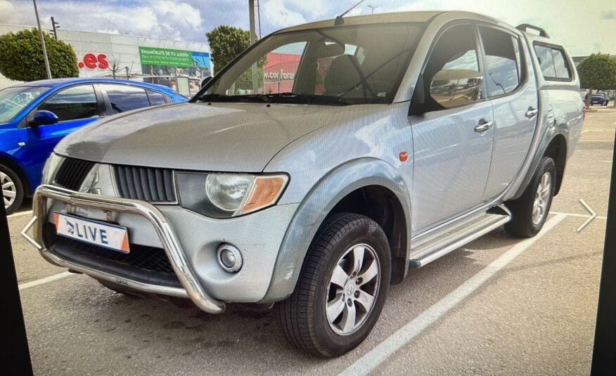 MITSUBISHI L-200 2.5 DID DOBLE CAB.