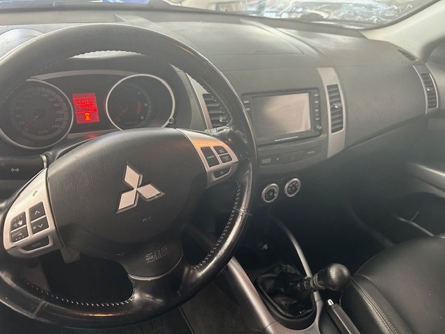 MITSUBISHI Outlander 2.0 DID KAITEKI