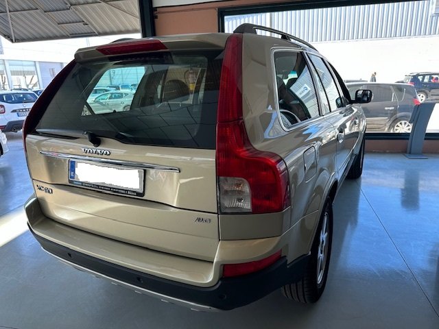 VOLVO XC90 MOMENTUM D5 7 PLAZAS