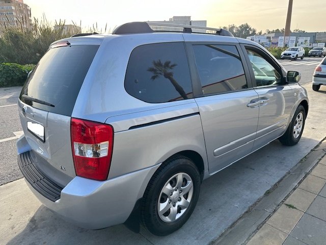 KIA CARNIVAL 2.9 CRDI VGT CONCEPT