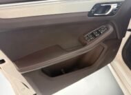 PORSCHE Macan TURBO CON PAQUETE PERFORMACE