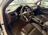 PORSCHE Macan TURBO CON PAQUETE PERFORMACE
