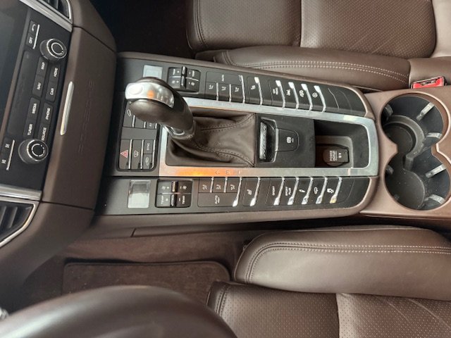 PORSCHE Macan TURBO CON PAQUETE PERFORMACE